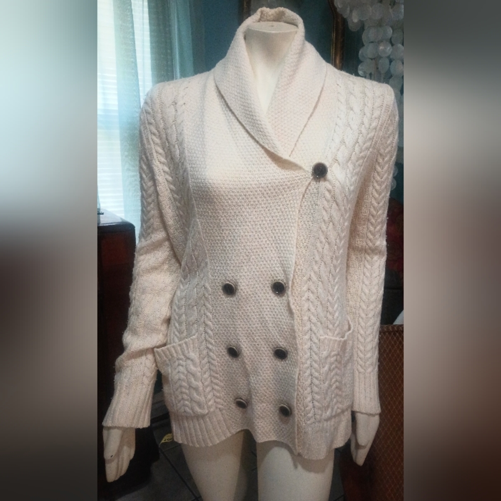 Beautiful BROCHU WALKER SWEATER